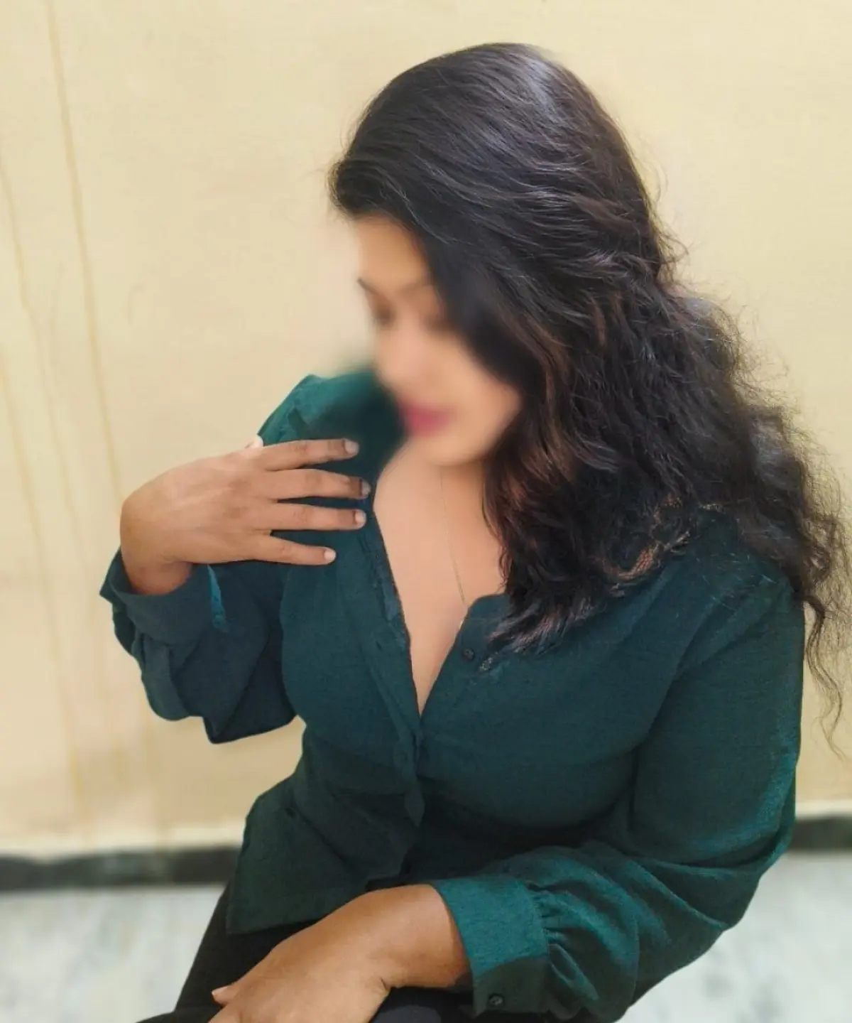 Simran Escort